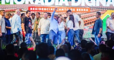 Iracema Vale participa de agenda ao lado do presidente Lula em Imperatriz