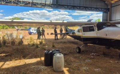 Avião do tráfico é interceptado após pousar em pista clandestina; 5 pessoas são presas