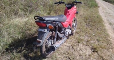 Polícia recupera motocicleta roubada em zona rural de Anajatuba/MA