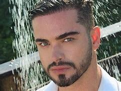 Ator Sidney Sampaio tem alta de hospital após se jogar da janela de hotel