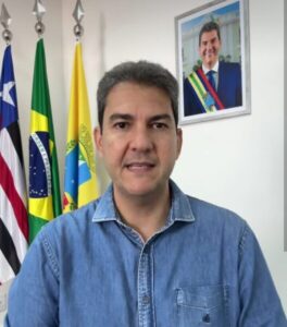 Juiz dá 30 dias para prefeitura e MOB se manifestarem em ação sobre Passe Livre Estudantil