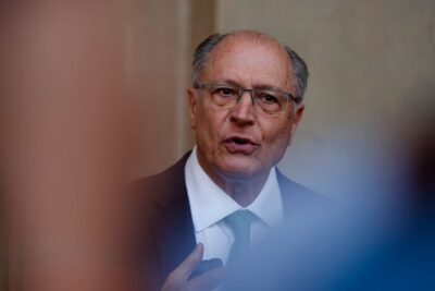 Brasil venderá 6 milhões de barris de petróleo à Índia, diz Alckmin