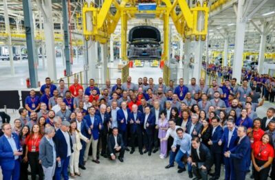 Lula diz que abertura da fábrica da BYD recupera dignidade do povo baiano