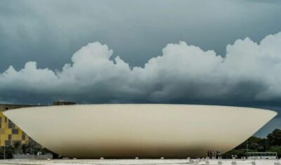 Deputados pedem investigação federal sobre megaoperação no Rio
