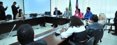 Comissão de Educação da Alema aprova projeto que fortalece alimentação nas escolas estaduais