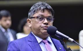 Márcio Jerry nega vínculo com servidores do PCdoB investigados por fraude na Sinfra