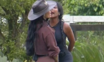 A Fazenda 17: Carol cospe duas vezes na cara de Rayane