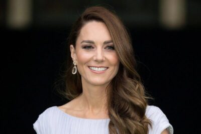 Kate Middleton revela que está com câncer e fazendo quimioterapia