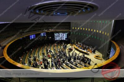 Senado aprova criação de 530 novos cargos no STF e STJ