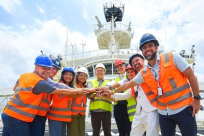 Pedro Lucas visita, no Porto do Itaqui, navio sísmico que realizará estudos na Margem Equatorial do Maranhão