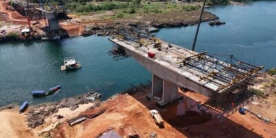Ponte de Estreito avança 75%
