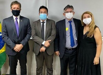 AO LADO DO DEPUTADO FEDERAL ALUISIO MENDES, PREFEITO HÉRLON COSTA BUSCA RECURSOS NO FNDE EM BRASÍLIA