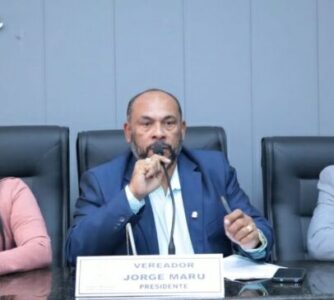 Durante primeira sessão do ano Jorge Marú rebate acusações e critica desrespeito da oposição; Veja o vídeo