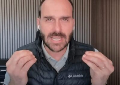 Eduardo Bolsonaro reage à ordem de Moraes para PGR analisar prisão