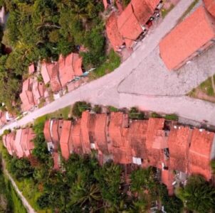 Urbano Santos avança em pavimentação de vias