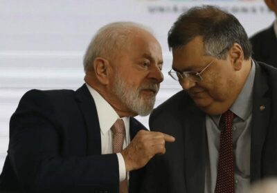 Lula confirma candidatura à Presidência em 2026 e mira quarto mandato