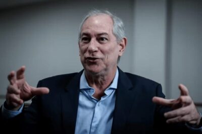 PL busca apoiar Ciro Gomes ao governo do Ceará em 2026, diz André Fernandes