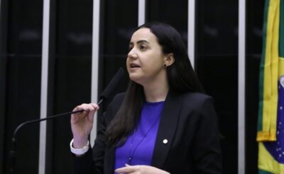 Câmara aprova projeto que prevê ação de psicólogos para melhorar relações interpessoais nas escolas