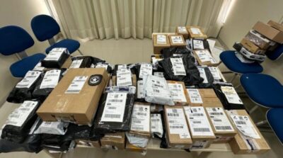 RECEITA FEDERAL APREENDE R$ 300 MIL EM ENCOMENDAS IRREGULARES NOS CORREIOS DE SÃO LUÍS