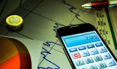 Mercado financeiro reduz previsão da inflação para 4,56%, em 2025