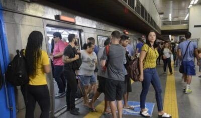 Metrô do Rio resolve problema de sinalização e trens voltam a operar