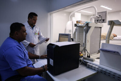 Governo Lula lança editais para R$ 20 bilhões em investimentos na saúde e educação