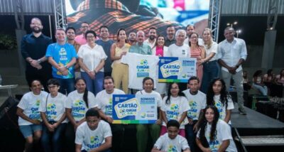 Dr. Julinho entrega Cartão EJA e reforça compromisso com a educação em São José de Ribamar