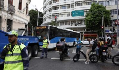 Rio amanhece em estágio de normalidade após dia de caos