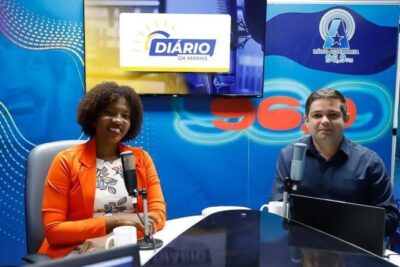 Secretária de Juventude compartilha informações sobre inscrições no Cartão Transporte Universitário no programa ‘Diário da Manhã’