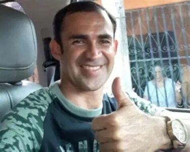 Prefeito debocha de cassação nas redes sociais