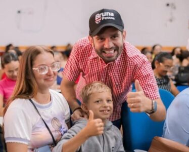Fernando Pessoa e Carlos Brandão fortalecem ações sociais com entrega de 267 cartões do Maranhão Livre da Fome