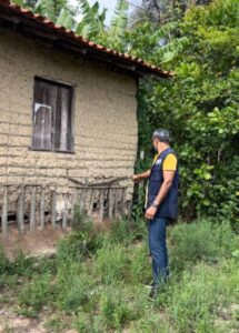 Escolas de taipa em Vargem Grande revelam descaso com a educação pública