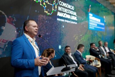 Brandão participa de abertura da COP 30, em Belém, e anuncia programa