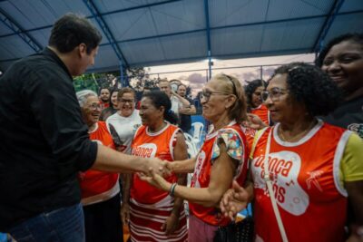 Líderes do PT agradecem por obras estaduais na região da Cidade Operária