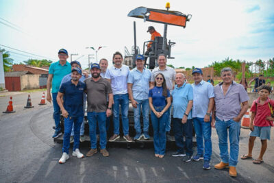 Senador Weverton Rocha visita Carolina e acompanha obras de pavimentação