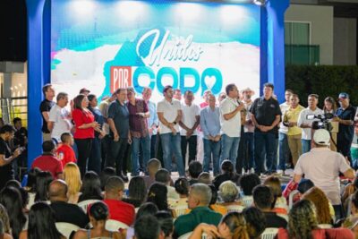 Senador Weverton Rocha recebe apoio político durante visita a Codó