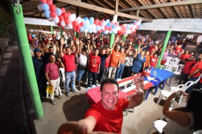 Felipe Camarão leva Diálogos pelo Maranhão ao povoado Varas, em Barreirinhas