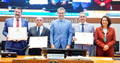Três tabeliães recebem Título de Cidadão Maranhense da Assembleia Legislativa