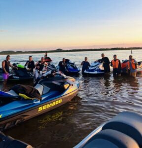 Pilotos piauienses se preparam para a última etapa do Circuito Maranhense de Jet Ski 2025.