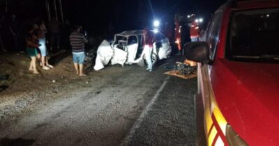 Acidente envolvendo caminhões e automóvel deixa um morto e vários feridos na BR-135