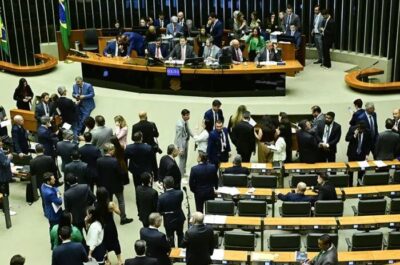 Congresso derruba veto e recompõe parcela remuneratória a servidores do Senado