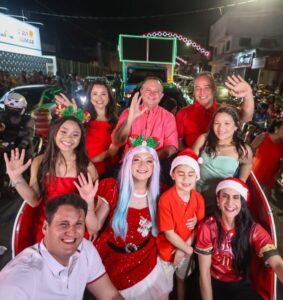 Paço do Lumiar: Prefeito Fred Campos dá início à temporada natalina com a abertura do Paço Luz 2025