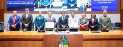 Assembleia homenageia personalidades com medalhas e título de ‘título’