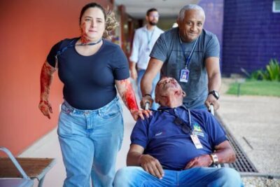 Simulação de evacuação marca encerramento de curso de formação de brigadistas