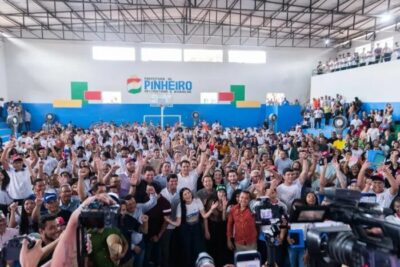 Governo do Maranhão inicia entrega de mais de 15 mil tablets aos estudantes da Unidade Regional de Pinheiro