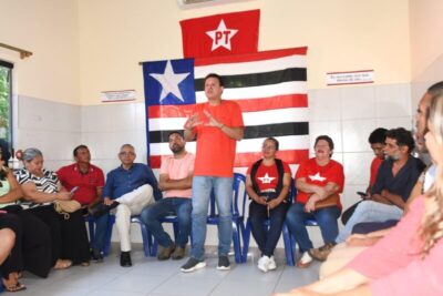 Em Barreirinhas, Felipe Camarão coordena diálogo com setorial de educação