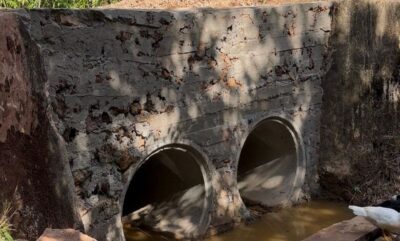 Prefeitura de Bequimão substitui ponte de madeira por bueiras de concreto no povoado Monte Alegre