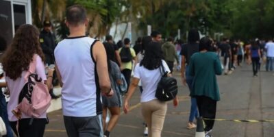 Educação Sem Idade: O Fenômeno dos Idosos no Enem 2025