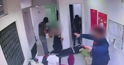 Suspeitos de assalto a banco morrem em confronto com polícia