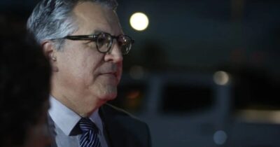 Governo prepara ação para mirar médicos críticos às vacinas